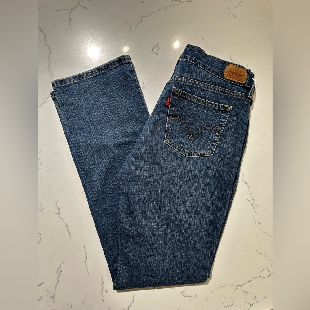 Levi 505 women’s straight leg size 8 L